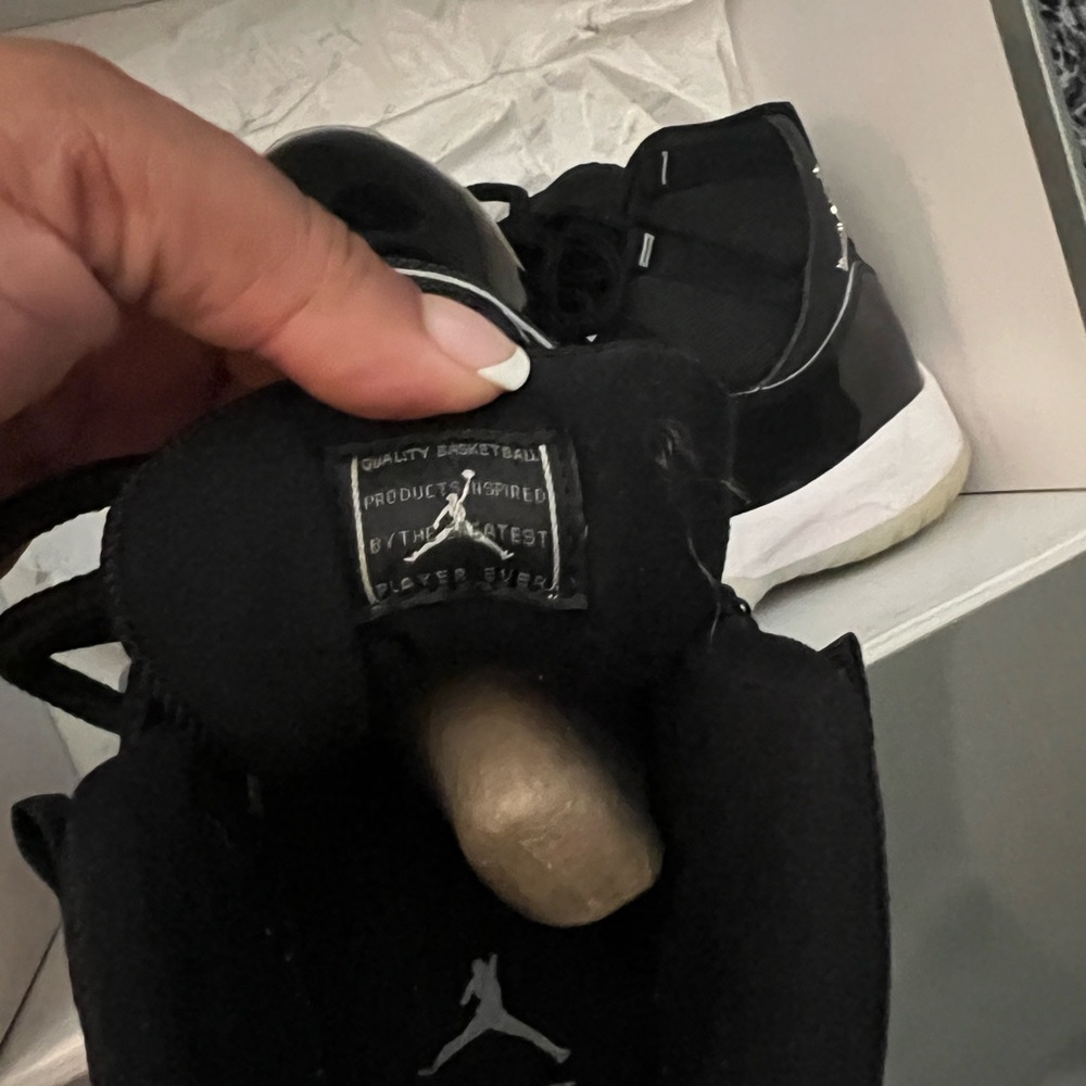 Jordan 11